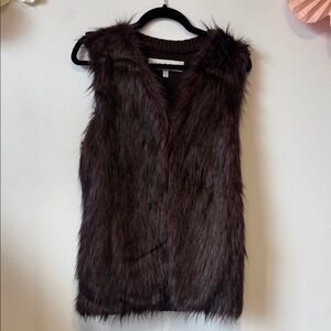 SEBBY collection faux  fur vest LARGE